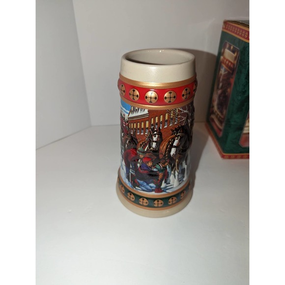 Vintage Budweiser 1994 Hometown Holiday CS211 Stein 15th In The Holiday Series - Picture 3 of 10